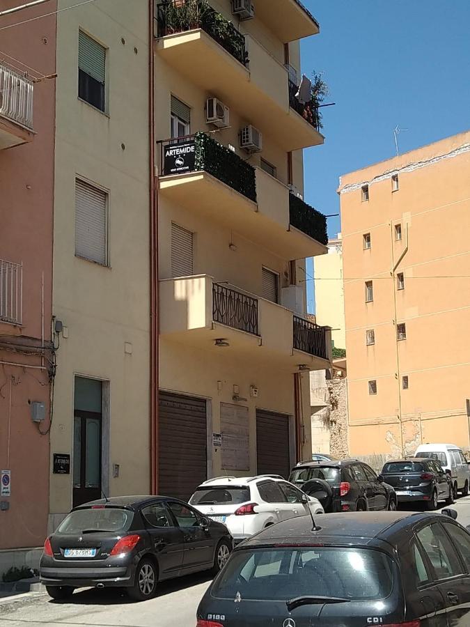 Artemide Rent Bedrooms Agrigento Bagian luar foto