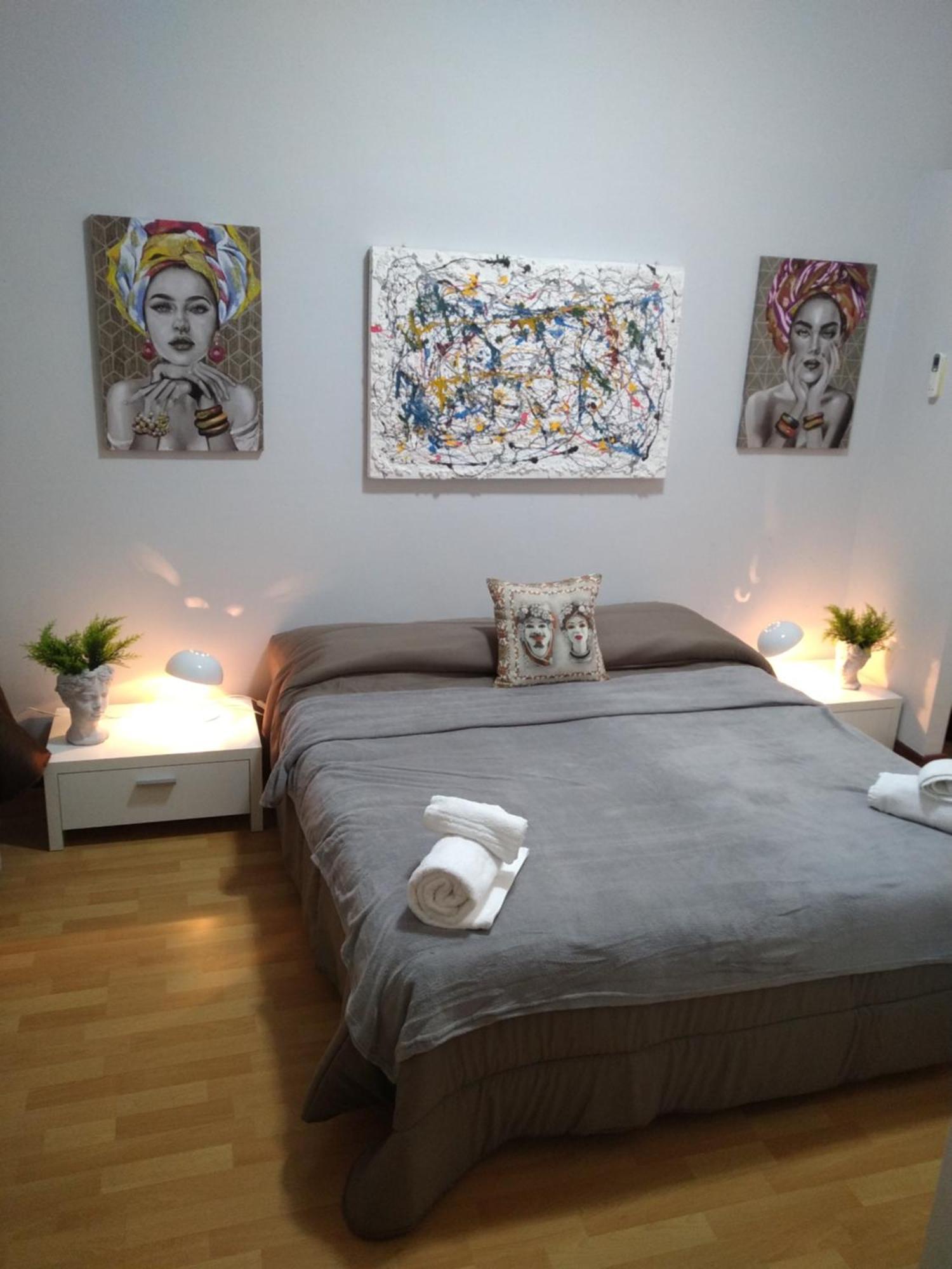 Artemide Rent Bedrooms Agrigento Bagian luar foto